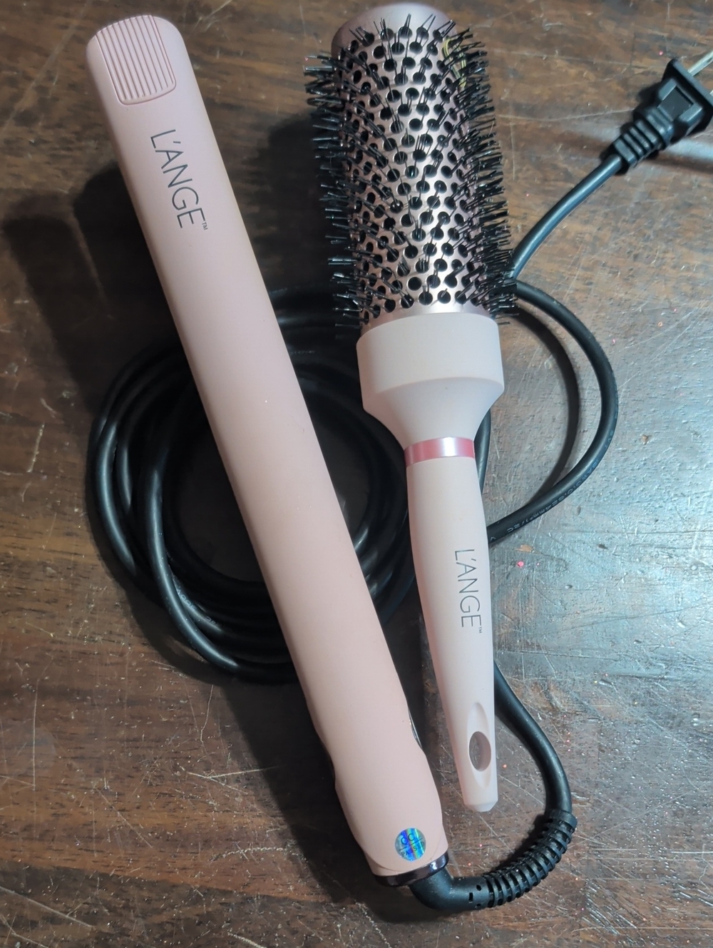 Lange Light Pink Straightener and Round Brush Set
